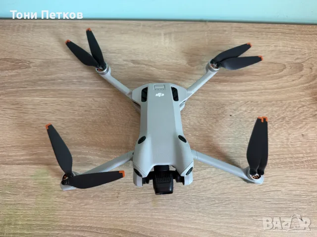 DJI Mini 4 pro Fly More Combo в гаранция, снимка 3 - Дронове и аксесоари - 55339776