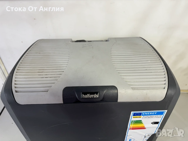 Хладилник / чанта - Halfords 12-24V /220V / 62W / 40L, снимка 2 - Друга електроника - 54602209