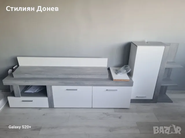 Секция „Джуледа“ – НОВА, МОНТИРАНА Секцията не е дюбелирана/фиксирана към стената. , снимка 3 - Секции и витрини - 55593568
