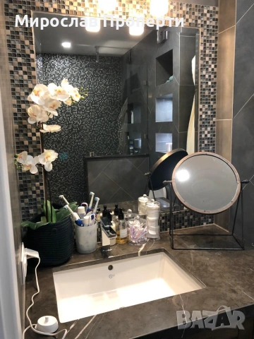 Продаваме Четиристаен апартамент в Кръстова вада, снимка 9 - Апартаменти - 55191400