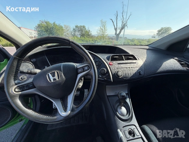 Honda Civic 1.8i VTEC 140к.с. Start/Stop Клима, снимка 8 - Автомобили и джипове - 54335358