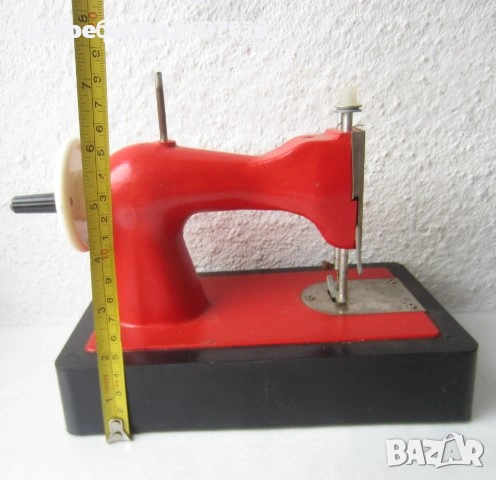 Стар двигател за шевна машина, кутия Грицнер, Руска детска шевна машина, червена, снимка 17 - Други - 38727161