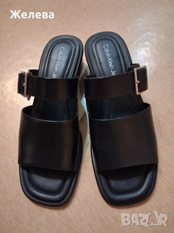 Чехли Calvin Klein, снимка 2 - Чехли - 54715196
