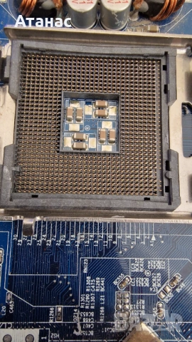 Рядко дъно Gigabyte GA-8IPE775-G | Сокет 775 + AGP 8X слот | + Задна планка