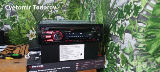 Авто CD player Sony 