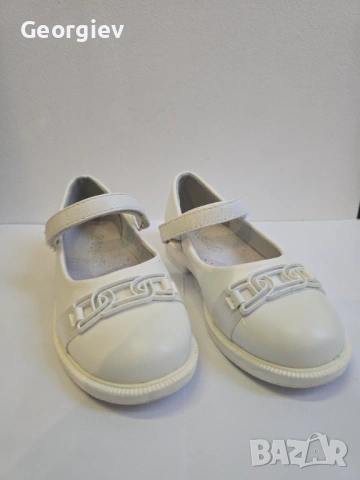 Бели детски обувки за повод 26 номер, снимка 2 - Детски обувки - 54121989