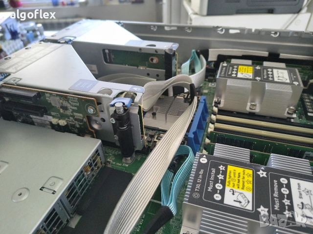 Сървър HPE DL380 Gen10 24sff 2*X Gold 6154 18C 3.0-3.9GHZ 64Gb 8*NVMe U.2 16*SATA/SAS P816i-a/4GB, снимка 4 - Работни компютри - 54720866