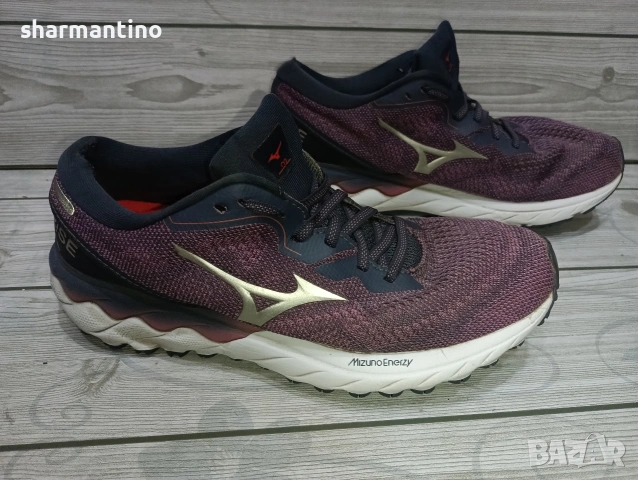 Mizuno Wave N 39
