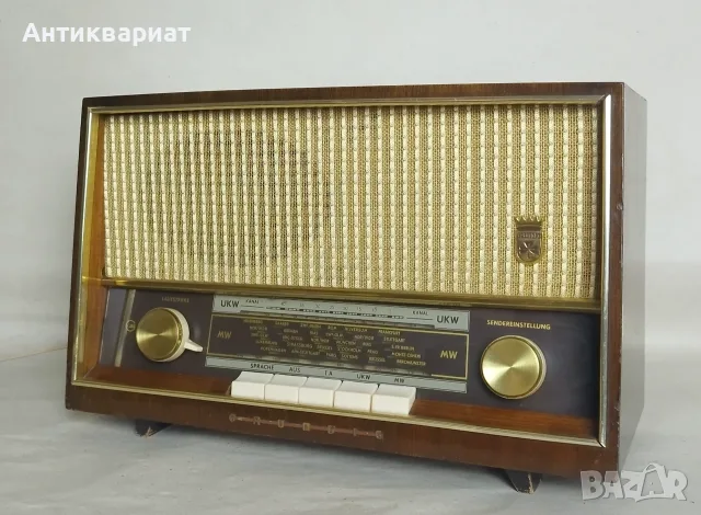 Лампово радио Grundig Type 96 / Германия, снимка 2 - Радиокасетофони, транзистори - 55533470