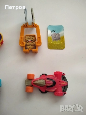 Продавам 6 бр. играчки от яйца на Kinder / Киндер от серия Kinder Surprise, снимка 4 - Фигурки - 54905419