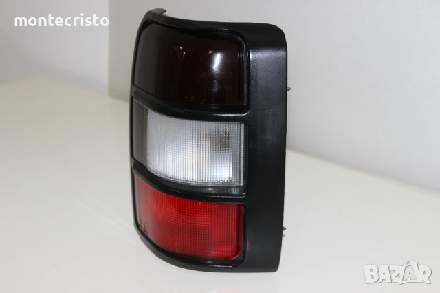 Десен стоп Mitsubishi Pajero Shogun (1996-2001г.) Мицубиши Паджеро Шогун / 043-1540R, снимка 2 - Части - 54585079