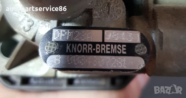 Ръчна спирачка кран/вентил Knorr за Mercedes Atego (1998-2004) A0034307281, снимка 2 - Части - 55173212