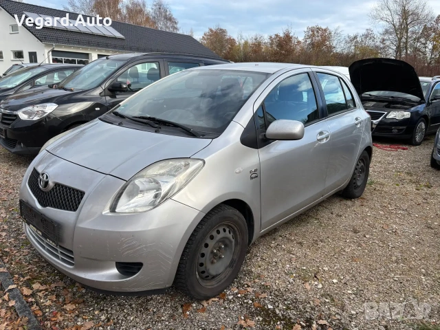 Toyota Yaris II 1.0i 68к.с. 2008г се продава на части