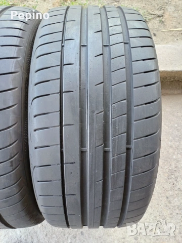 2 броя 235/40 R18 GOODYEAR EAGLE F1, снимка 2 - Гуми и джанти - 54732943