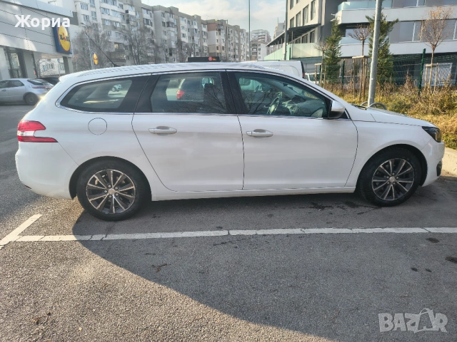 Peugeot 308 SW 1.2 puretech allure, снимка 5 - Автомобили и джипове - 54154216