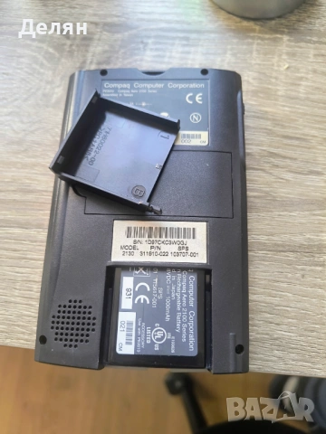 Джобен компютър Compaq Aero.