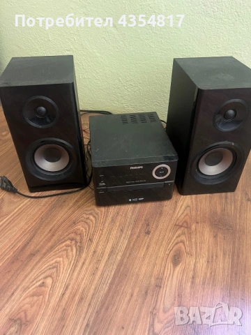 Микро музикална система е Philips BTM 2180.