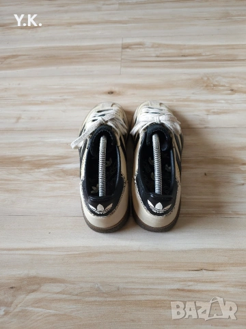 Оригинални кецове Adidas Handball Spezial, снимка 4 - Кецове - 55133452