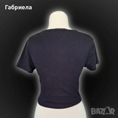 Черна къса тениска / кроп топ FB Sister (Размер S) – като нова, снимка 2 - Тениски - 54893155