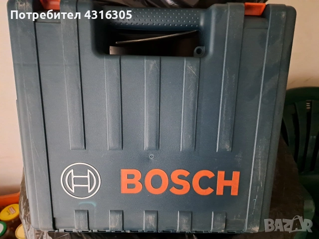 Безчетков ударен гайкоерт на Бош, снимка 6 - Винтоверти - 54005676