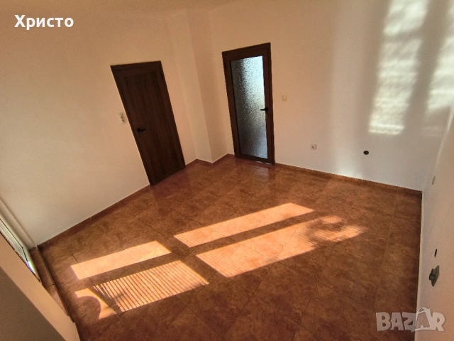 Продава се 2 стаен в кв.Кършияка, снимка 10 - Апартаменти - 54477587