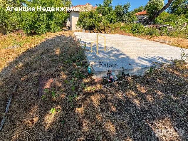 Парцел в с. Ушинци 