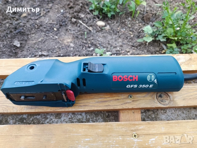 Bosch GFS 350 E професионален трион за финно рязане, снимка 7 - Триони и циркуляри - 54724230