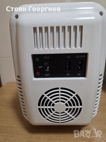 Мини хладилник YASHE Mini Fridge 4 литра 220V-12V DC Бял, снимка 5 - Хладилници - 55156370