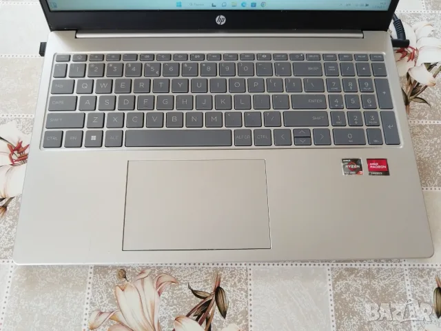 Лаптоп HP 15-fc0806nd, снимка 5 - Лаптопи за дома - 55324039