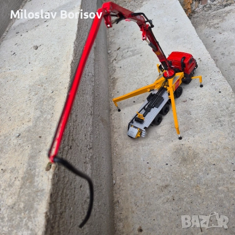 Tatra 8x8 бетон помпа 1:43, снимка 11 - Колекции - 54277626