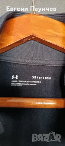 Under armour резмер XS дамско горнище с цип в черен цвят , снимка 3 - Спортни екипи - 55407080