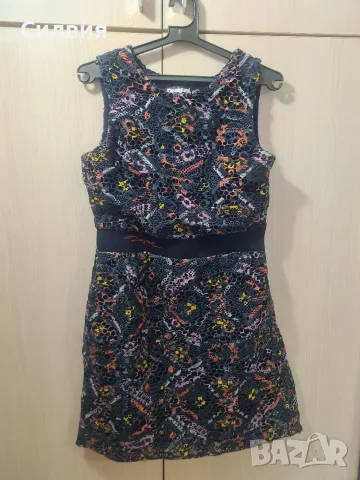 Къса дантелена дамска рокля  Desigual