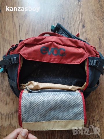 Evoc Hip Pack Pro 3L Punainen - МЪЖКА СПОРТНА ПРЕПАСКА НОВА БЕТ ЕТИКЕТИ , снимка 5 - Чанти - 54956817