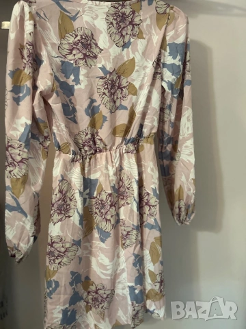 Дамска рокличка нова , снимка 4 - Рокли - 54359518