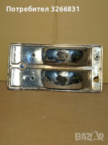 Fiat 125 P десен стоп Полски ФИАТ, снимка 2 - Части - 54097334