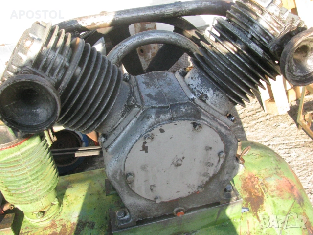 трифазен компресор за въздух УК-25  400л , снимка 4 - Компресори - 54662738