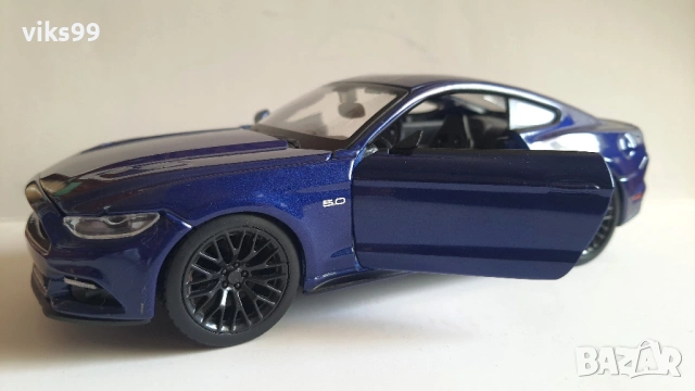 Ford Mustang GT и Porsche 911 Carrera - Мащаб 1:24, снимка 11 - Колекции - 54216773