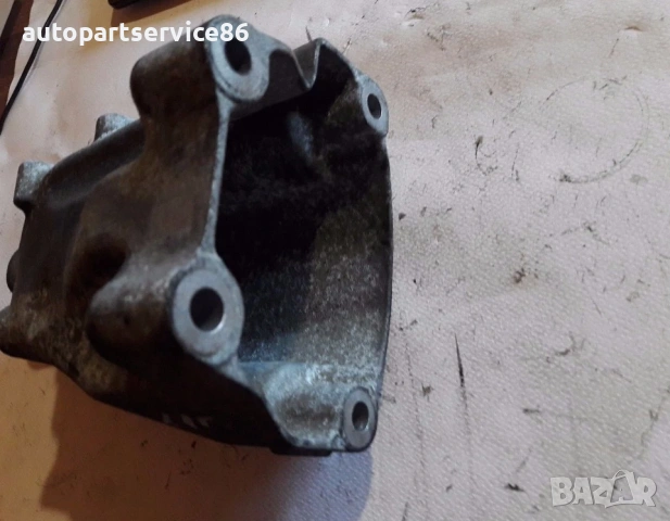 Конзола държач тампон двигател Om651 за Mercedes Sprinter 313 CDI A6512231804, снимка 3 - Части - 54147444