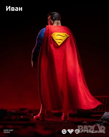 Батман и Супермен класическата комиксова и анимационна версия на малкия Hot Toys - Mezco toyz !, снимка 4 - Колекции - 54112805