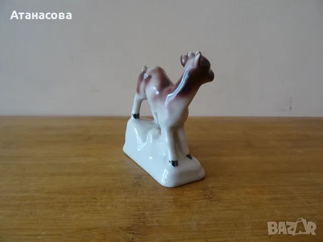 Порцеланова фигура Малка сърничка Сърна ИЗИДА 1960 г , снимка 4 - Антикварни и старинни предмети - 55413833