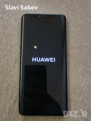 HUAWEI Mate 20 Pro 128 GB + подарък 3 калъфа, снимка 2 - Huawei - 54182638