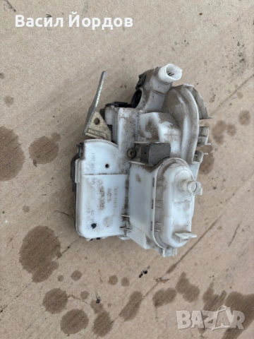 Предна Дясна Брава за Поло / VW Polo 3 / 1HM 862 154 Предна Брава, снимка 2 - Части - 54577561