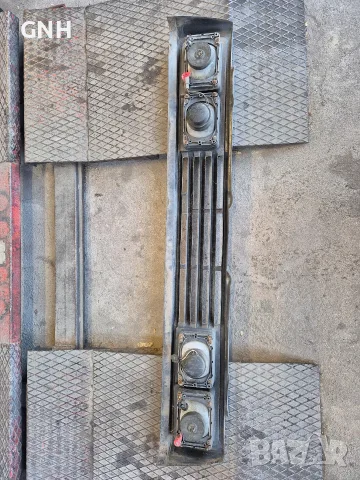 Тунинг решетка с фарове от Vw Golf 1, снимка 3 - Части - 55658344