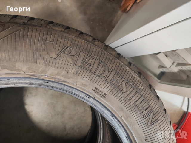 2бр. Всесезонни гуми 215/60/17 Vredestein, снимка 6 - Гуми и джанти - 54167714
