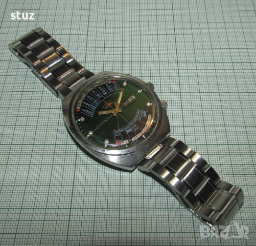 Часовник Orient с вечен календар, снимка 5 - Антикварни и старинни предмети - 54095629