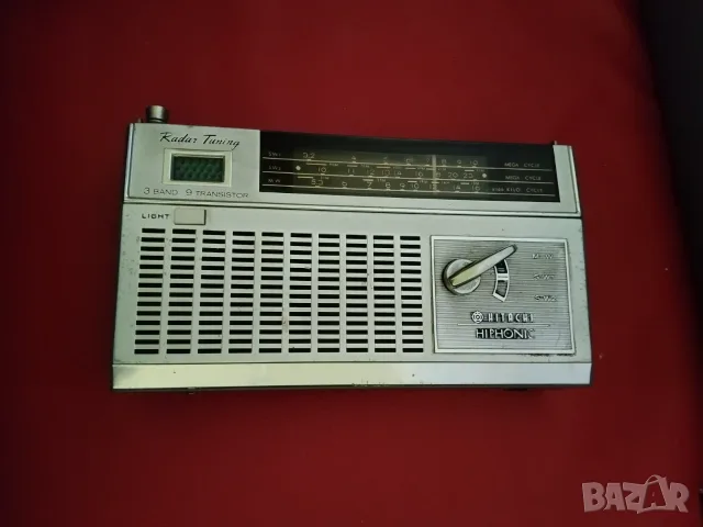 Ретро транзисторно радио Hitachi WH-999 (1960-те) – За колекционери, снимка 2 - Радиокасетофони, транзистори - 55672355
