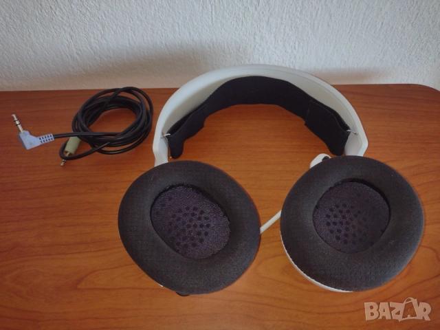 2 чифта SteelSeries Arctis Pro слушалки