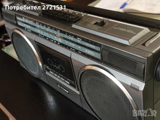 Радиокасетофон Hitachi TRK-6830E, снимка 2 - Радиокасетофони, транзистори - 54649061