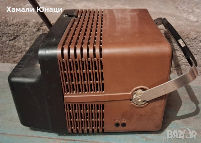 Ретро TV, радио и аудио техника , снимка 3 - Радиокасетофони, транзистори - 54856119