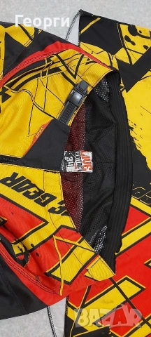 Екип за мотокрос Shot Race Gear L/XL, снимка 6 - Аксесоари и консумативи - 54046410